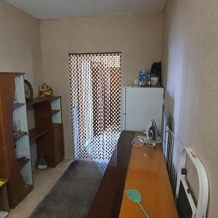 за гости 